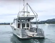 Tàu nghiên cứu để bán
