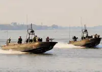 Thuyền tuần tra rao bán