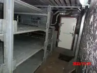 Tàu câu dài để bán
