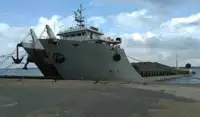 Sà lan để bán
