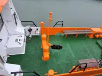 Tàu kéo để bán