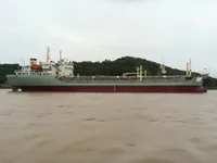 Tàu chở thực phẩm để bán