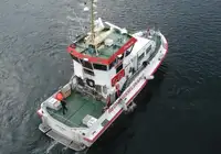 Tàu kéo để bán