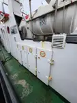 Tàu làm việc để bán
