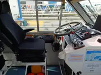 Tàu chở khách để bán