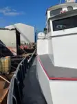 Tàu container để bán