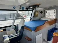 Tàu nghiên cứu để bán