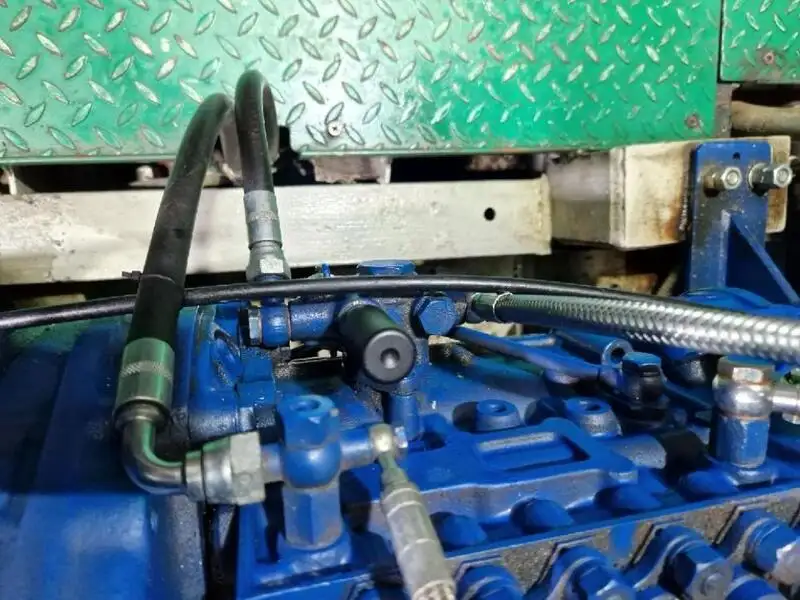 Tàu kéo để bán