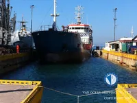 Tàu chở dầu/hóa chất để bán