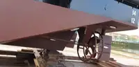 Tàu làm việc để bán