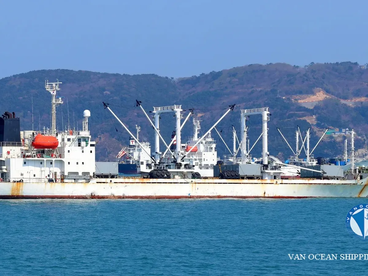 Tàu lạnh để bán
