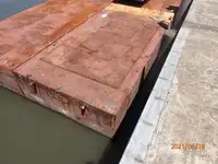 Xà lan rao bán