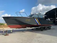 Tàu tuần tra để bán