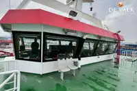 Tàu phà để bán