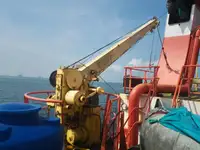 Tàu kéo để bán