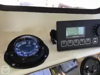 Tàu kéo lưới để bán
