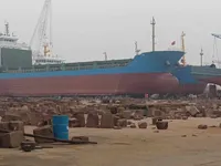 Tàu container để bán
