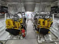 Tàu dẫn đường để bán