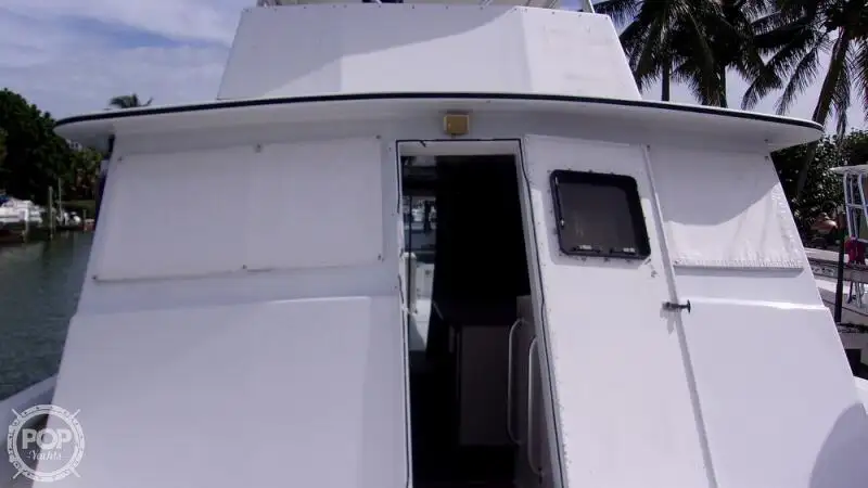 Tàu hỗ trợ lặn để bán