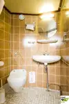 Tàu du lịch để bán