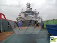 Tàu kéo để bán