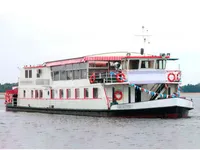 Tàu container để bán