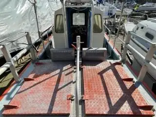 Tàu chở khí tự nhiên hóa lỏng (LNG) để bán