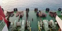 Tàu cẩu để bán