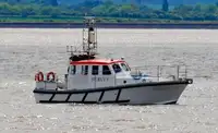 Tàu khảo sát để bán