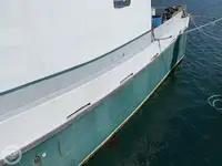 Tàu câu dài để bán