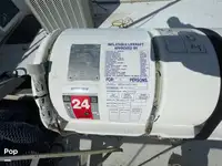 Tàu kéo lưới để bán