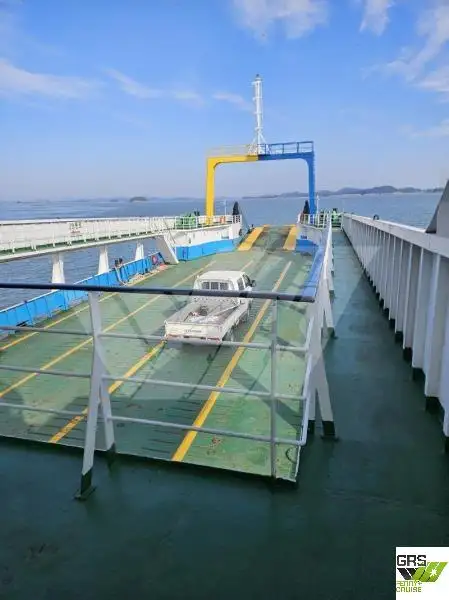 Tàu đổ bộ, chở hàng để bán