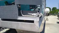 Tàu container để bán