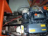 Tàu làm việc để bán