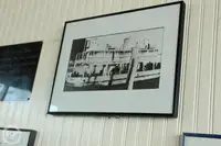 Tàu phà để bán