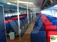 Tàu du lịch để bán
