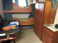 Tàu nghiên cứu để bán