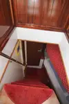 Tàu du lịch để bán