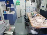 Tàu kéo để bán
