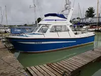 Thuyền cứu sinh để bán