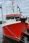 Tàu kéo lưới để bán