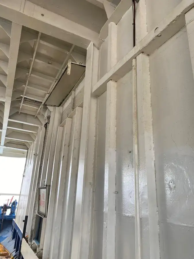 Tàu RoPax để bán
