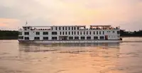 Tàu du lịch để bán