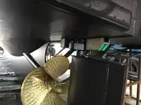 Tàu làm việc để bán
