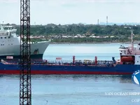 Tàu chở dầu/hóa chất để bán