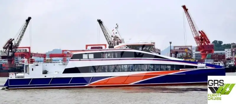 Tàu chở khách để bán