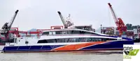 Tàu chở khách rao bán