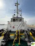 Tàu kéo để bán