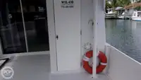 Tàu hỗ trợ lặn để bán