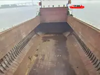 Tàu chở hàng rời để bán